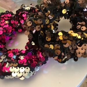 2Pc Sequence Elastic Hair-tie Scrunchie NWOT